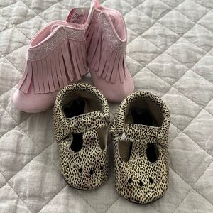 Bundle of Two pair of shoes size 6-9 mos.